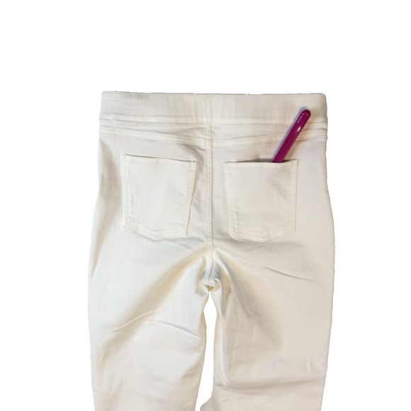 Spanx Size M Distressed Skinny Jeans White Pull On NWT Style 20229R Stretch - Picture 9 of 15